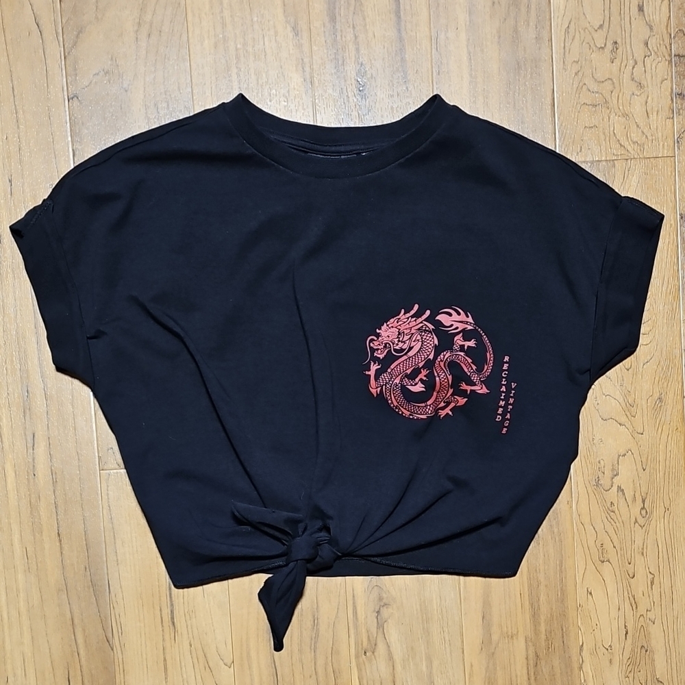 Reclaimed Vintage Black Dragon Tee